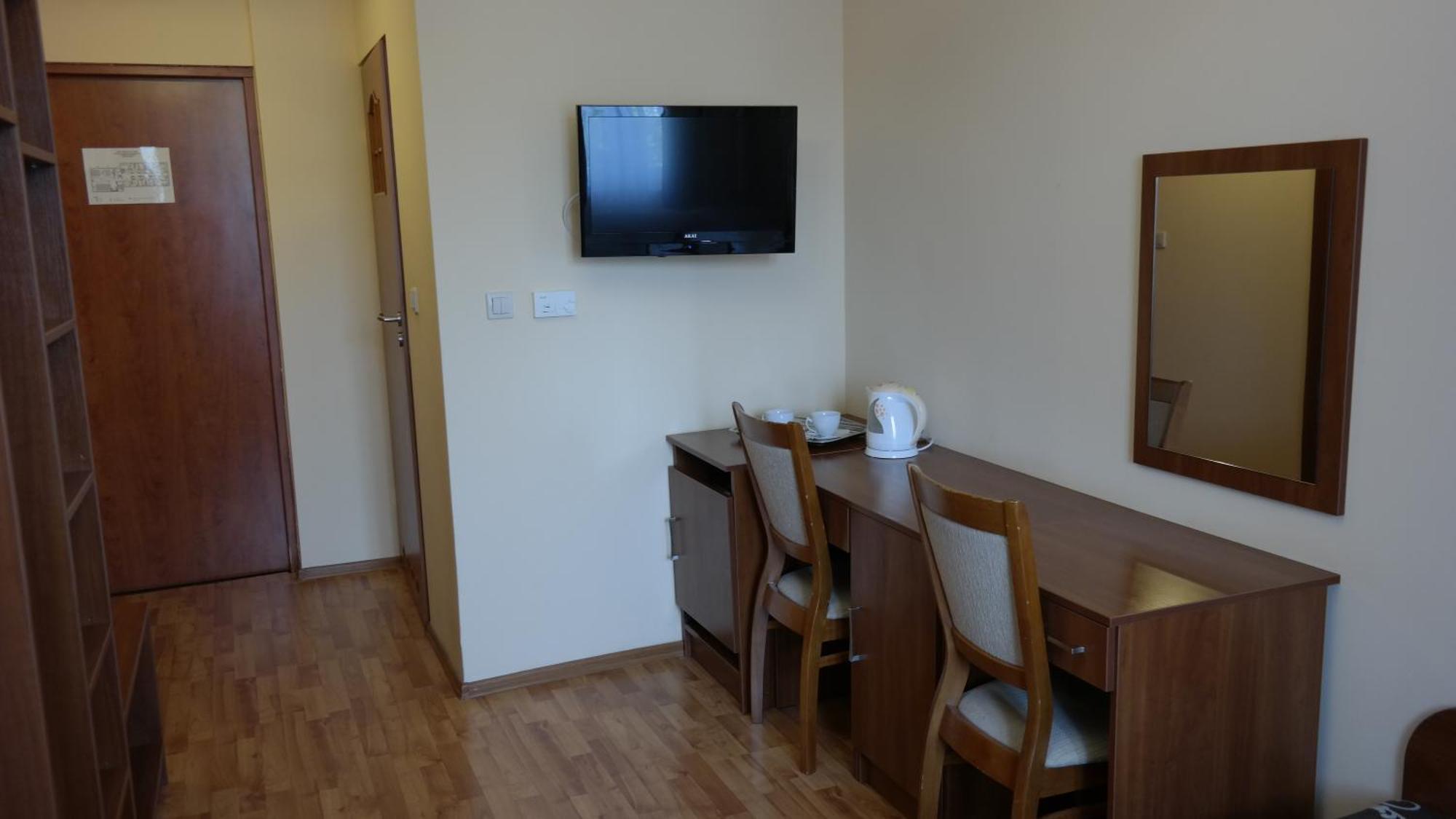 Osrodek Scsk Optima Aparthotel Krasków Δωμάτιο φωτογραφία