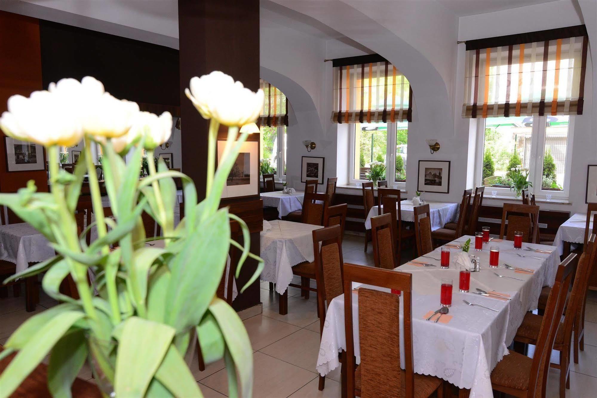 Osrodek Scsk Optima Aparthotel Krasków Εξωτερικό φωτογραφία